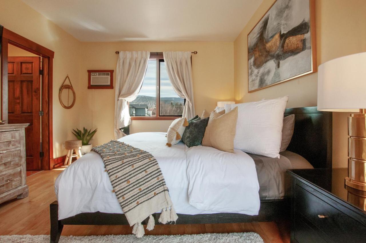 Casa Grande Inn & Suites Penticton Luaran gambar