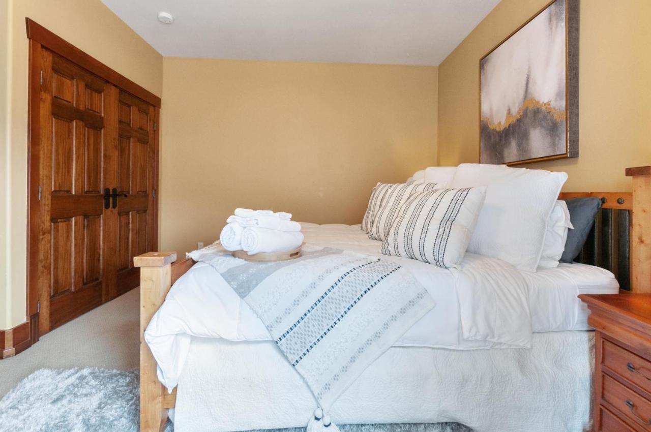Casa Grande Inn & Suites Penticton Luaran gambar